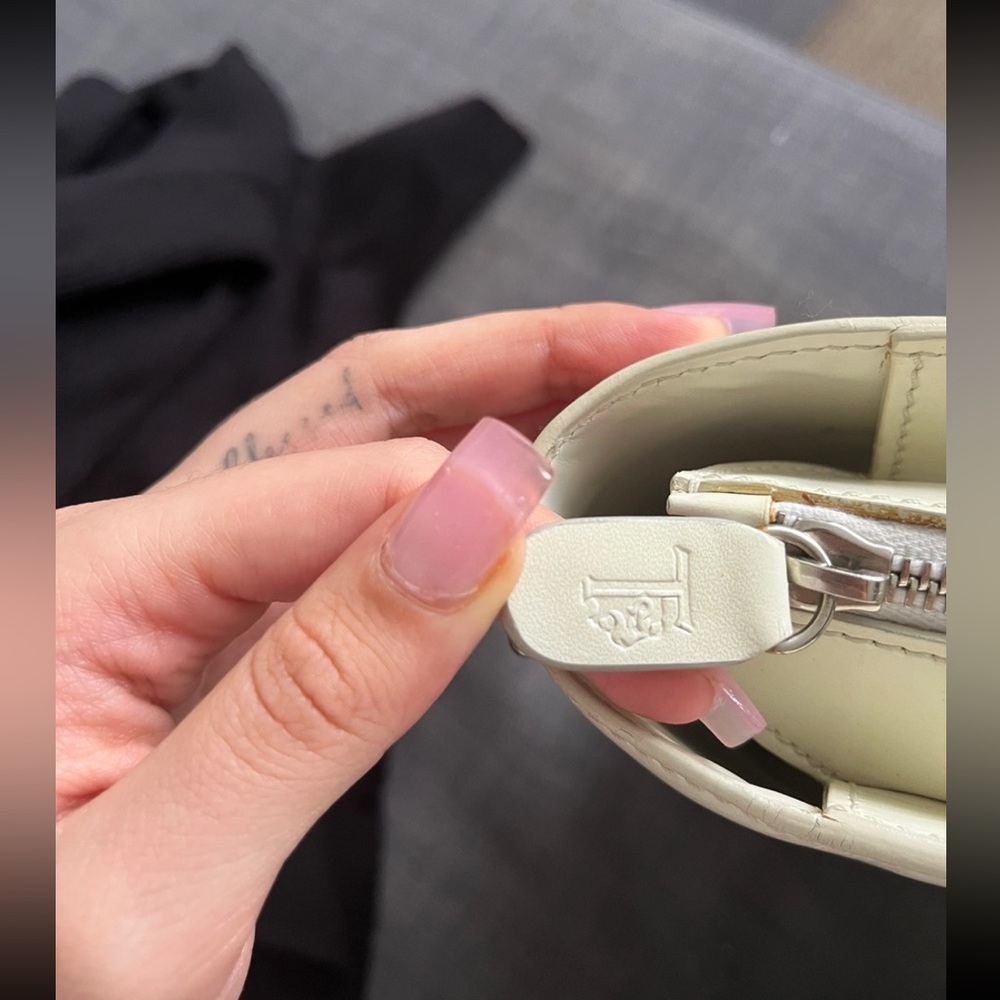 TOD’S Handbag - Picture 3 of 5